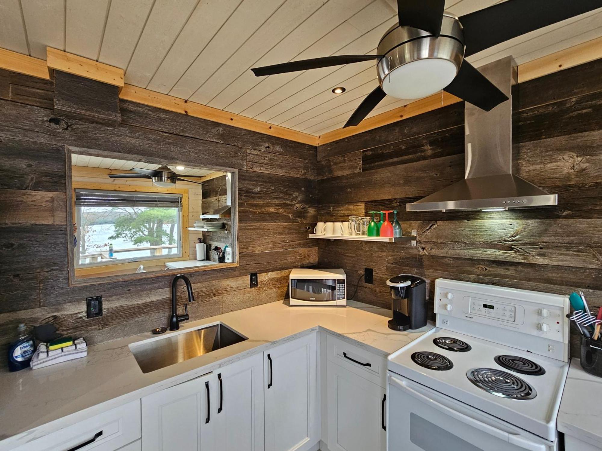 Muskoka Shores Cottages ポート・カーリング エクステリア 写真