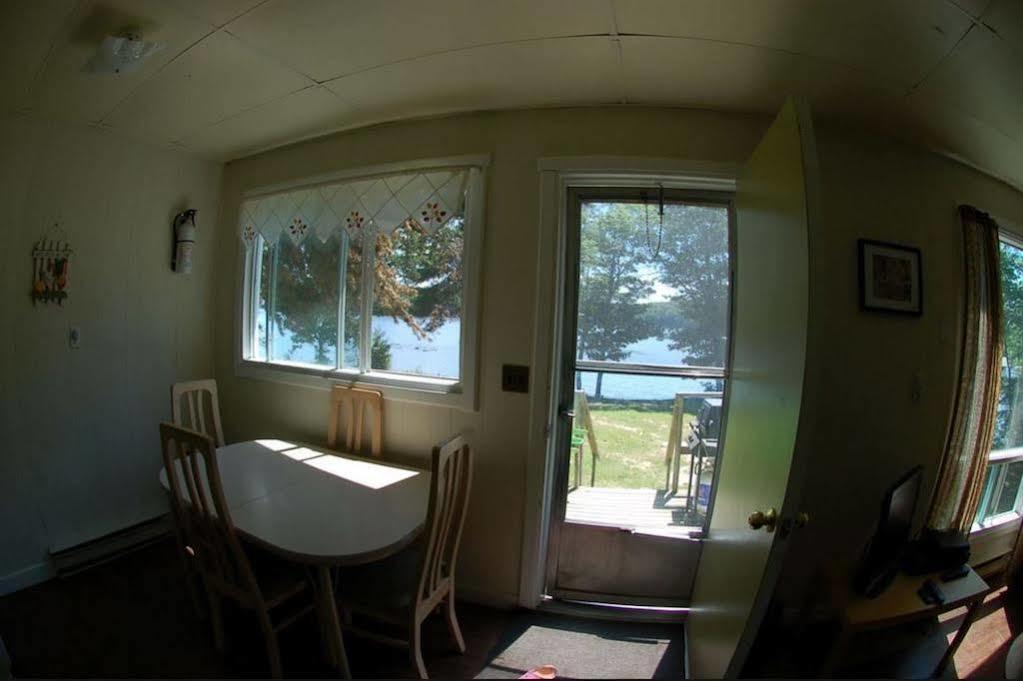Muskoka Shores Cottages ポート・カーリング エクステリア 写真